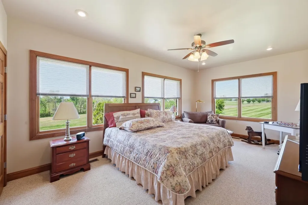 1285 Hopewell Road Harrodsburg KY 40330