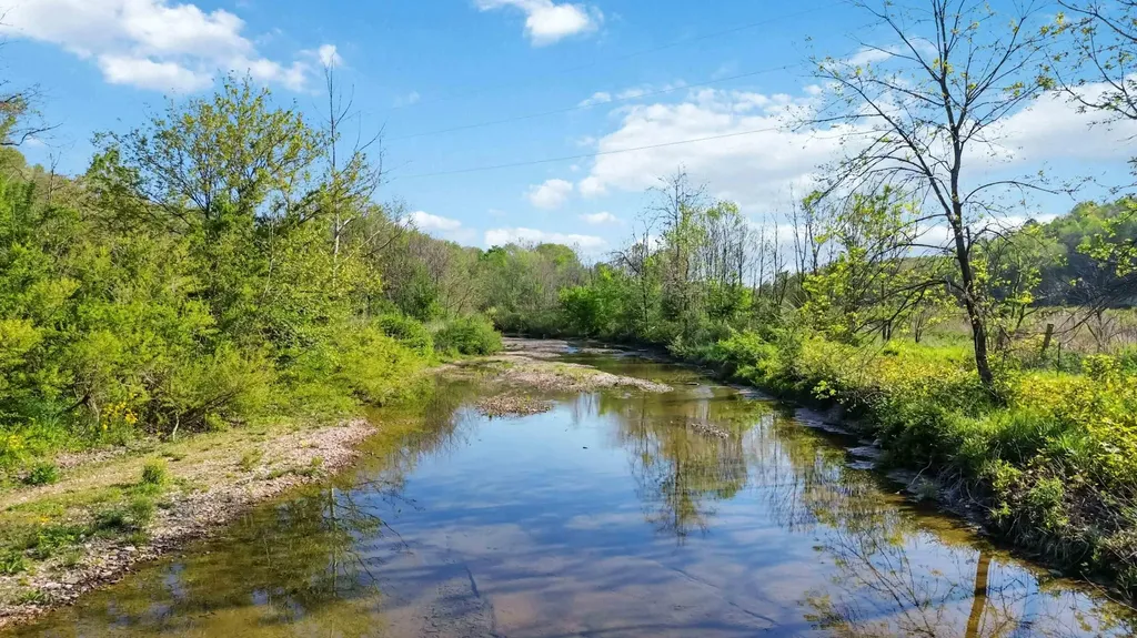 2122 Upper Brush Creek Road Hustonville KY 40437