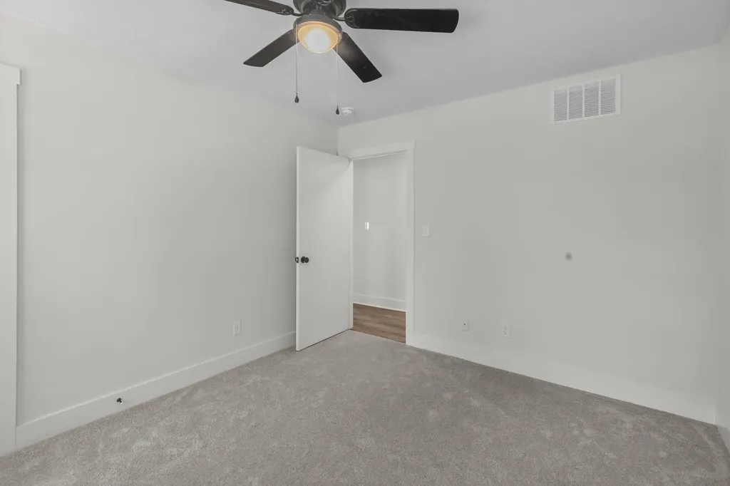 16 Meadowbrook Drive Frankfort KY 40601