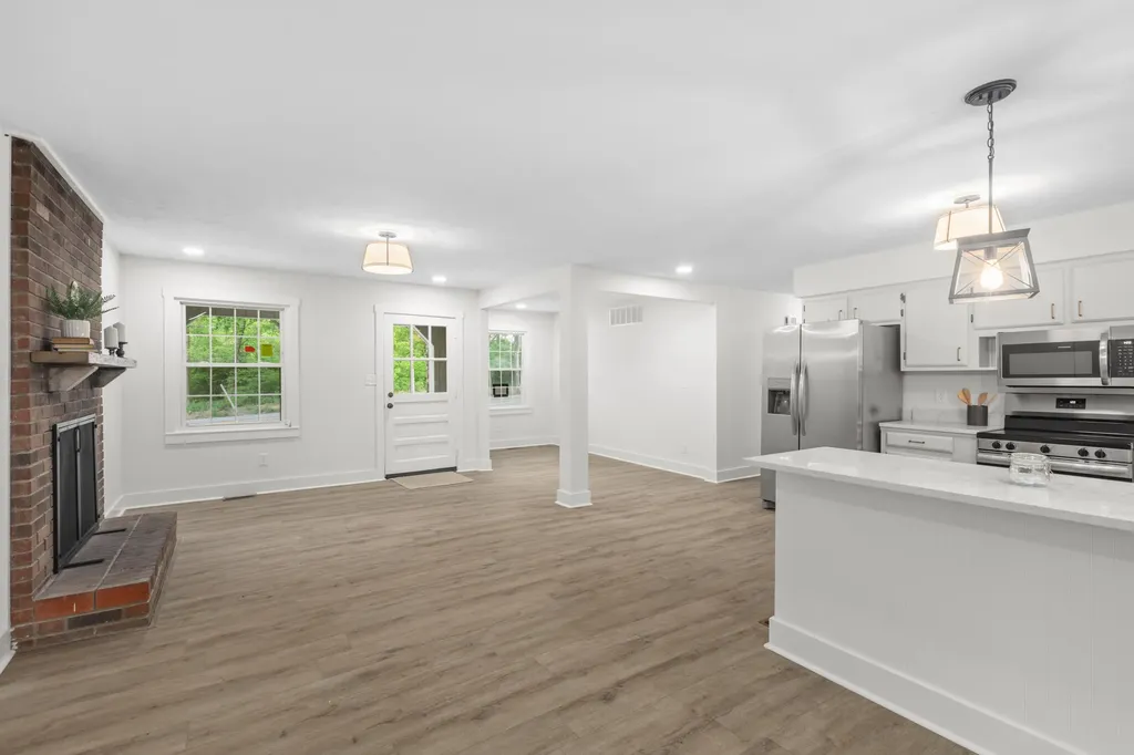 16 Meadowbrook Drive Frankfort KY 40601