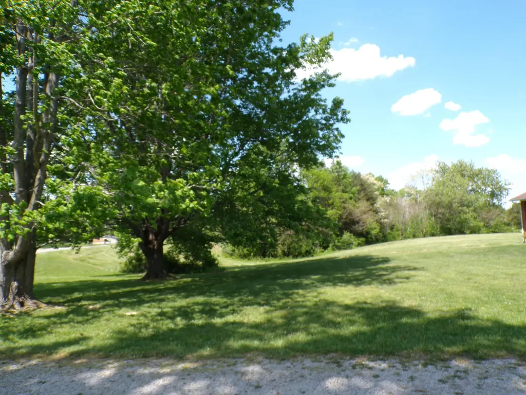 250 Holladay Lane Waco KY 40385