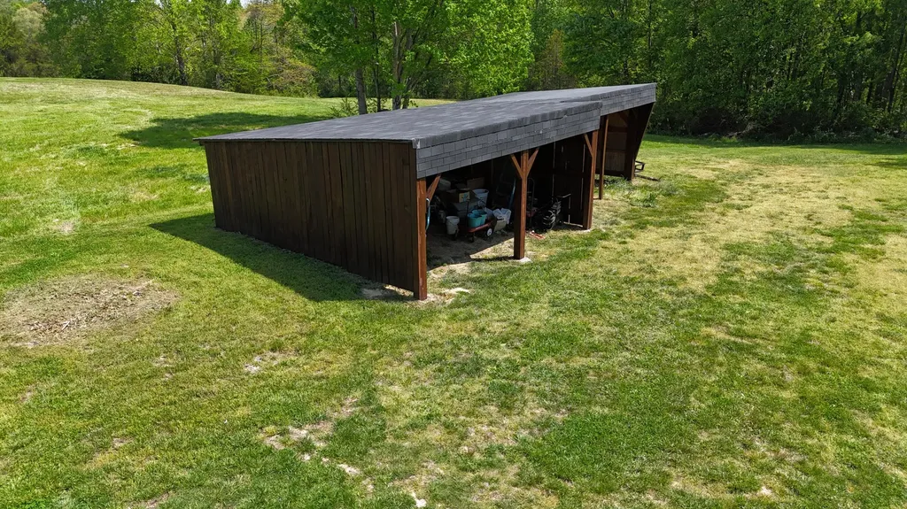 250 Holladay Lane Waco KY 40385