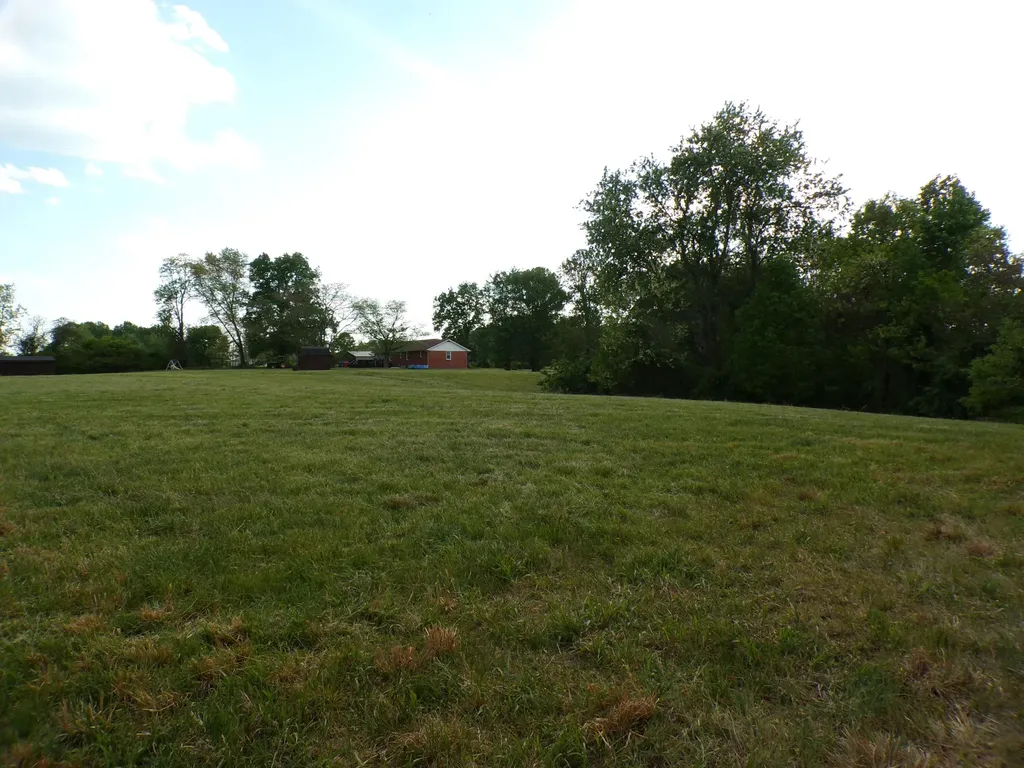 250 Holladay Lane Waco KY 40385
