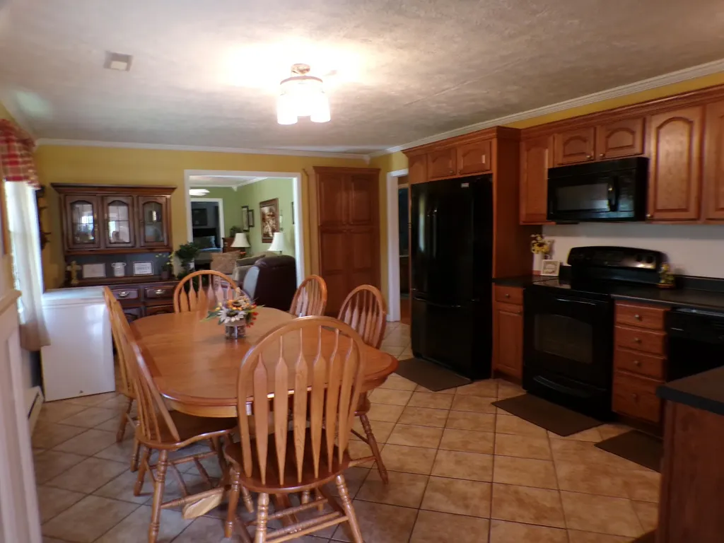 250 Holladay Lane Waco KY 40385
