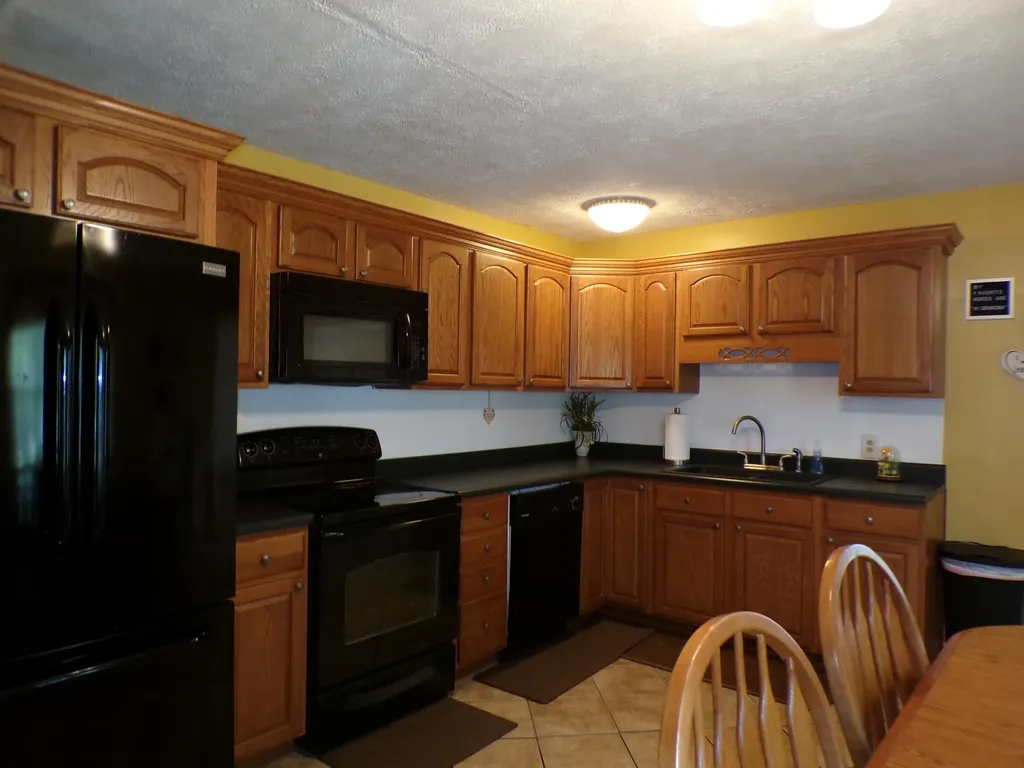 250 Holladay Lane Waco KY 40385