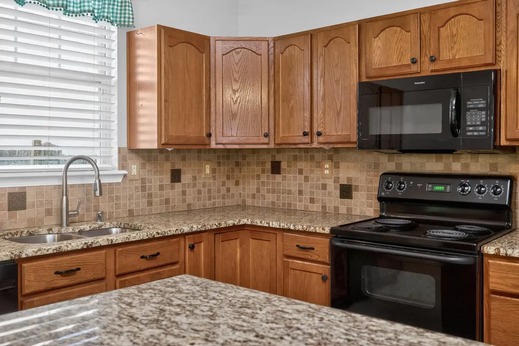 3012 Briar Creek Drive Lawrenceburg KY 40342