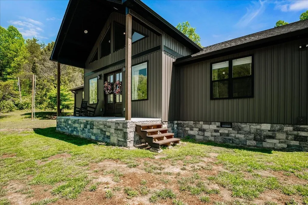 504 Wells Road Corbin KY 40701