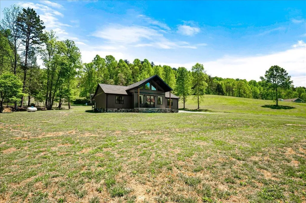 504 Wells Road Corbin KY 40701