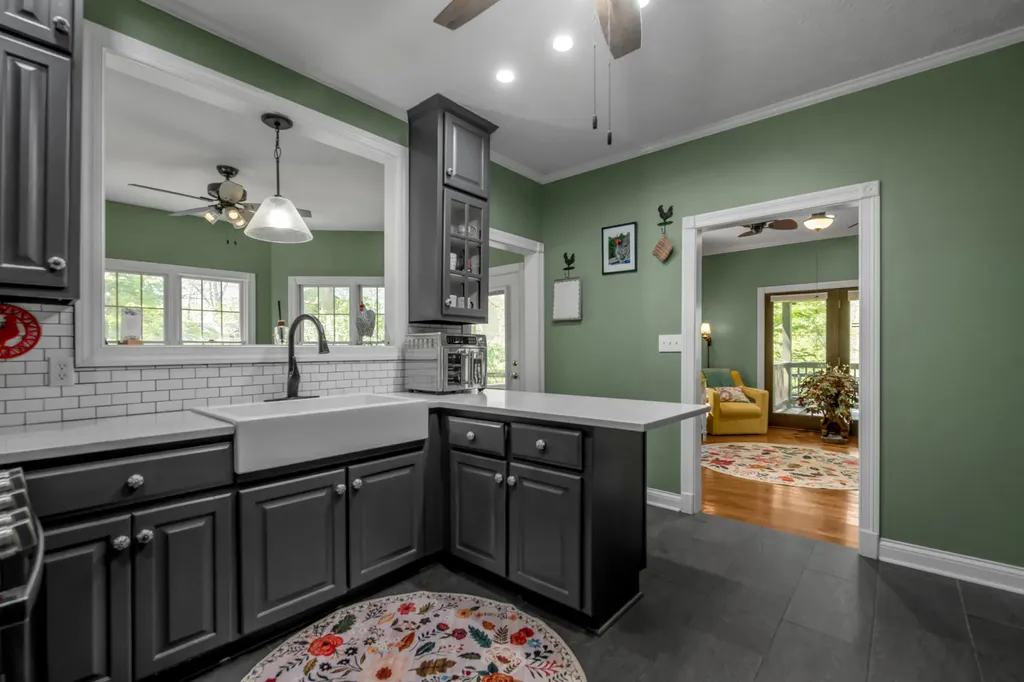 186 Hunter Drive Lancaster KY 40444