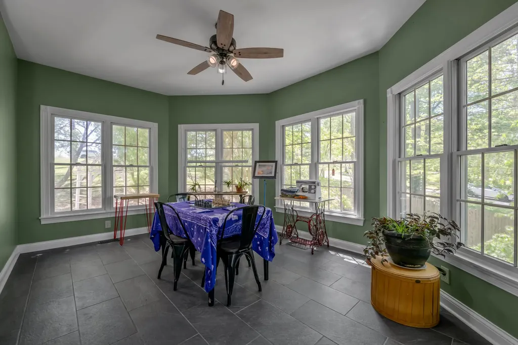 186 Hunter Drive Lancaster KY 40444