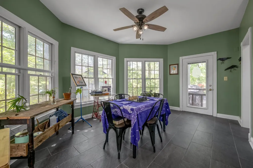 186 Hunter Drive Lancaster KY 40444