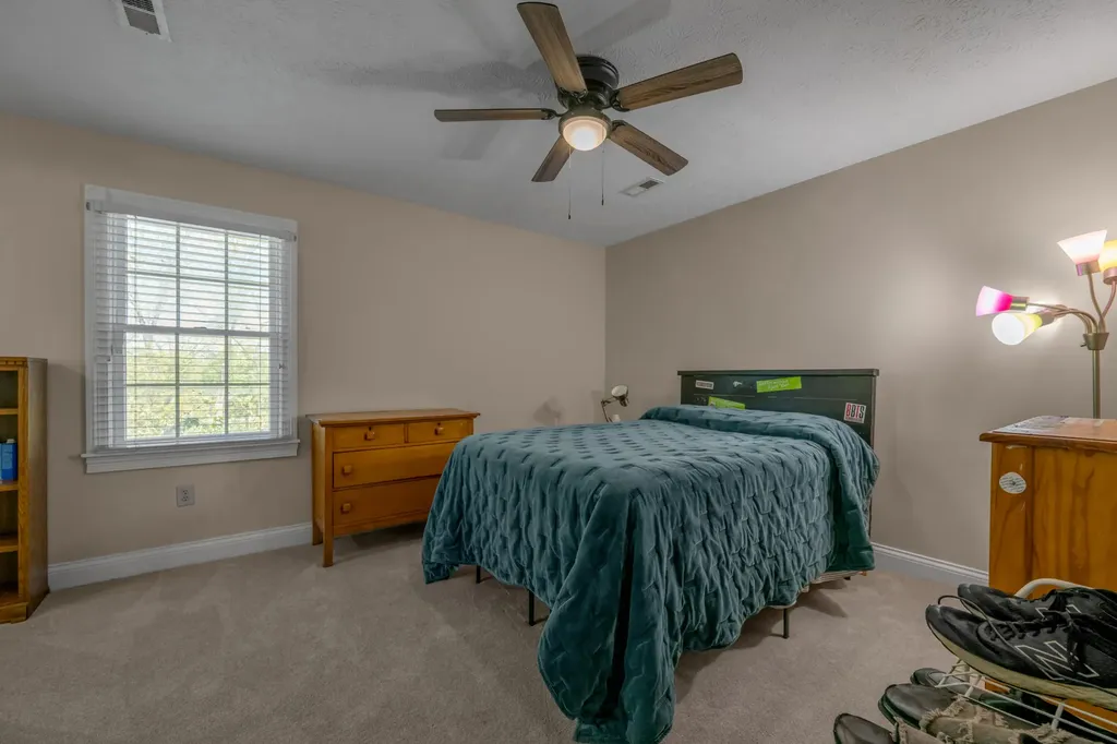 186 Hunter Drive Lancaster KY 40444