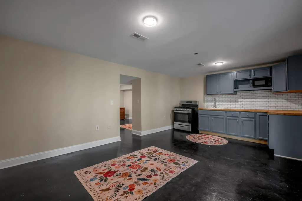 186 Hunter Drive Lancaster KY 40444