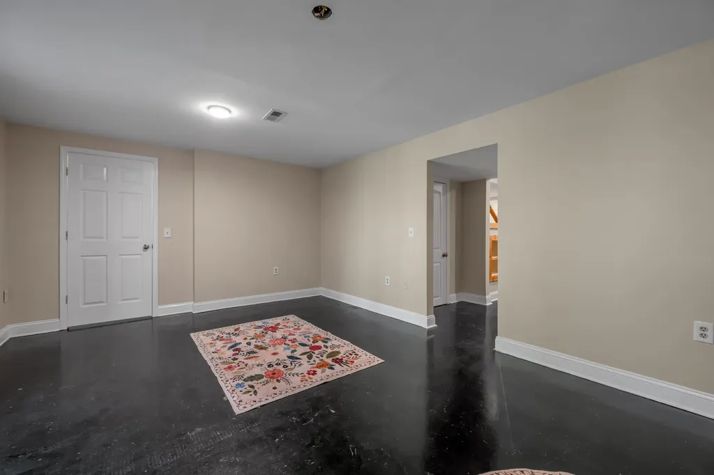 186 Hunter Drive Lancaster KY 40444