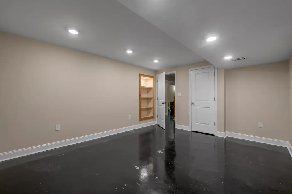 186 Hunter Drive Lancaster KY 40444