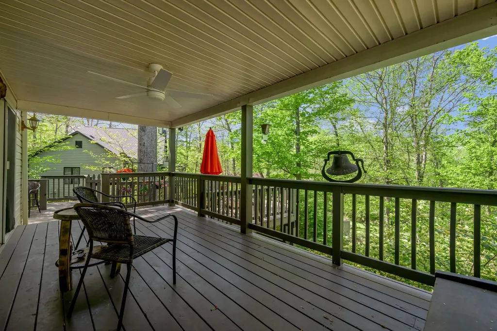 186 Hunter Drive Lancaster KY 40444