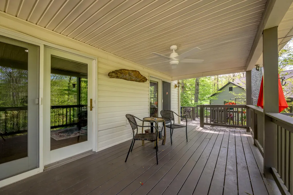 186 Hunter Drive Lancaster KY 40444
