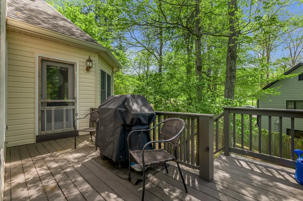 186 Hunter Drive Lancaster KY 40444