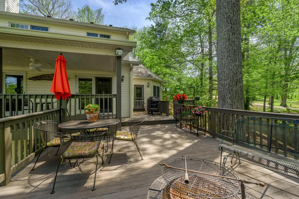 186 Hunter Drive Lancaster KY 40444