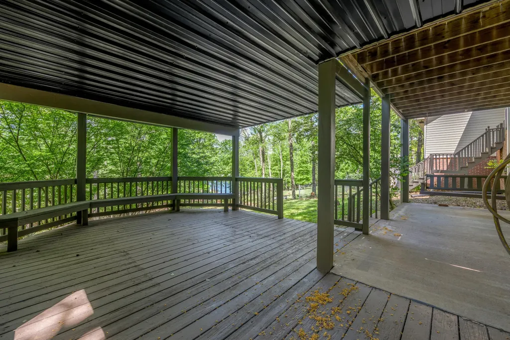 186 Hunter Drive Lancaster KY 40444