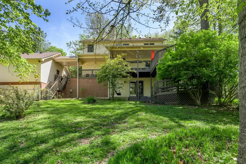 186 Hunter Drive Lancaster KY 40444