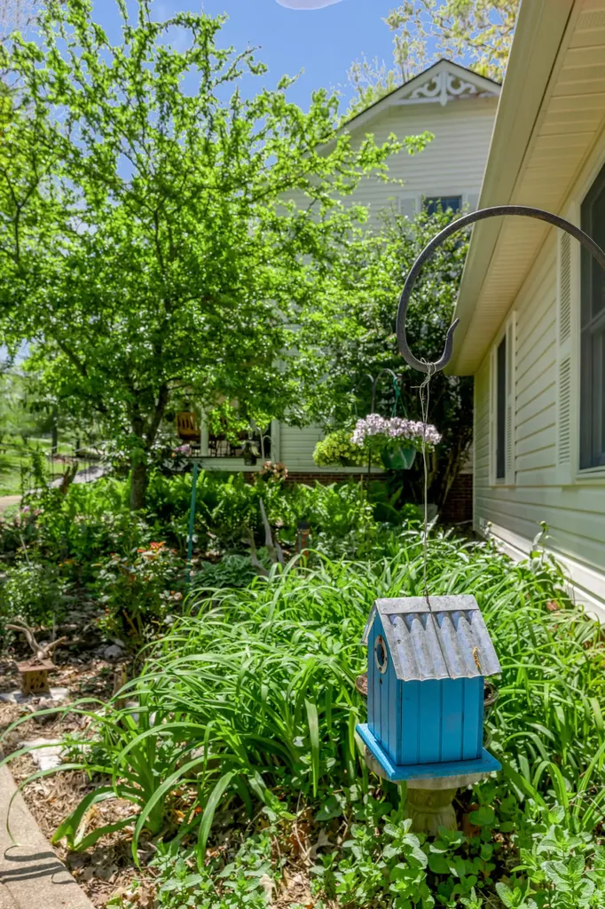 186 Hunter Drive Lancaster KY 40444