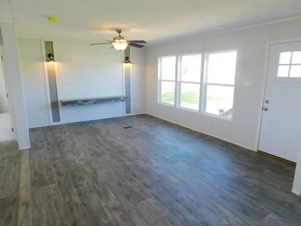 413 Bethlehem Road Waco KY 40385