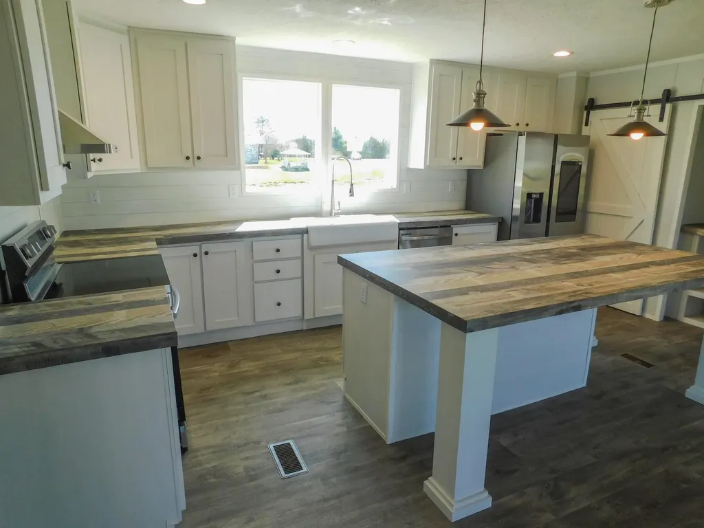 413 Bethlehem Road Waco KY 40385
