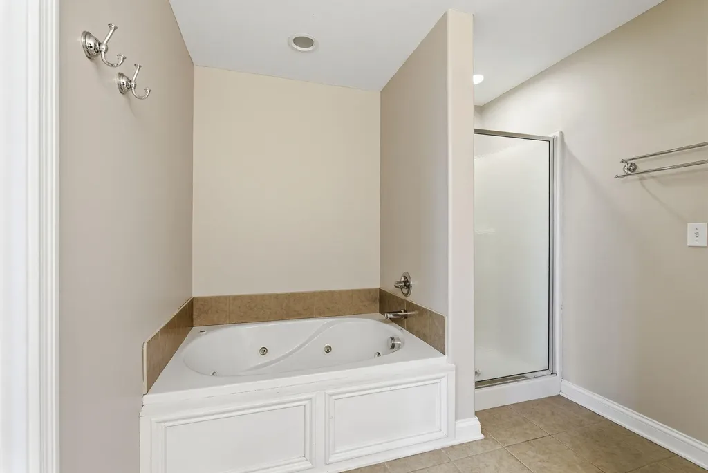 3277 Orchard Grass Road Lexington KY 40509