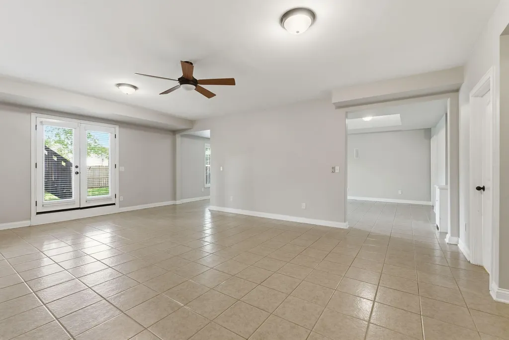 3277 Orchard Grass Road Lexington KY 40509