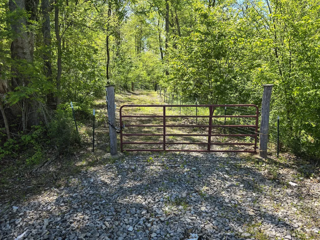 Tract C Angel Ridge Road Kings Mountain KY 40442