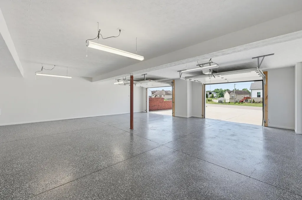 2309 Clearwater Drive Lawrenceburg KY 40342