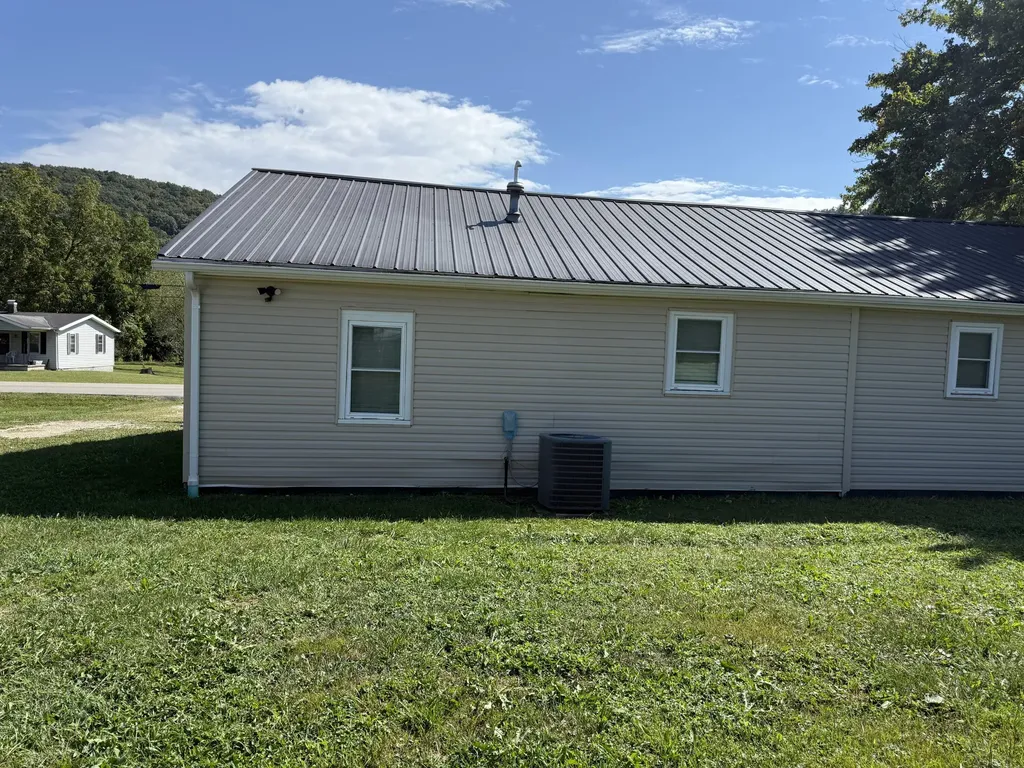 2511 Scaffold Cane Road Berea KY 40403