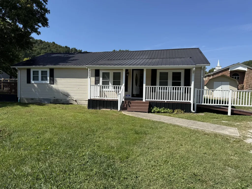 2511 Scaffold Cane Road Berea KY 40403