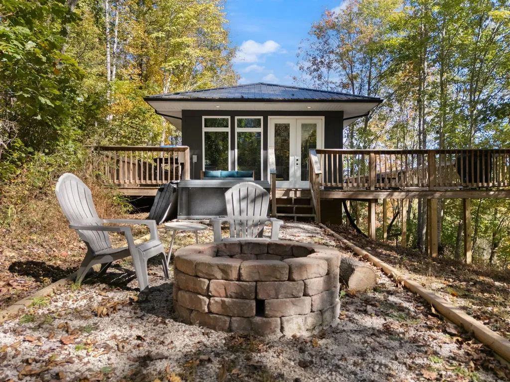 458 Opossum Hollow Road Wellington KY 40387