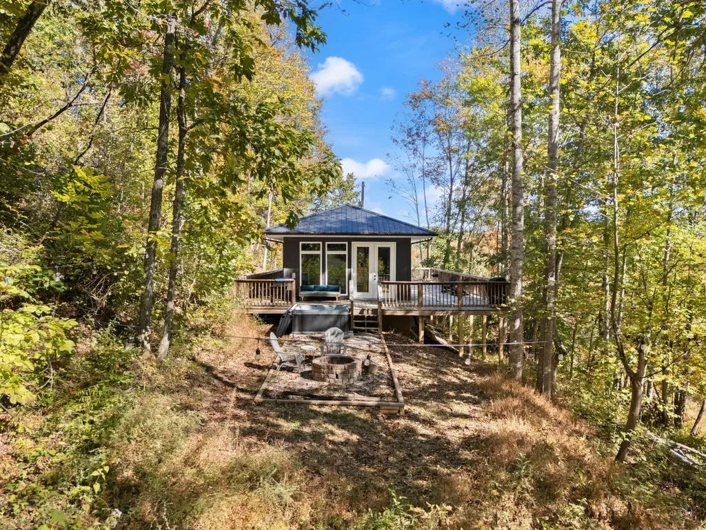 458 Opossum Hollow Road Wellington KY 40387