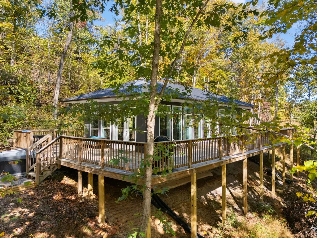 458 Opossum Hollow Road Wellington KY 40387