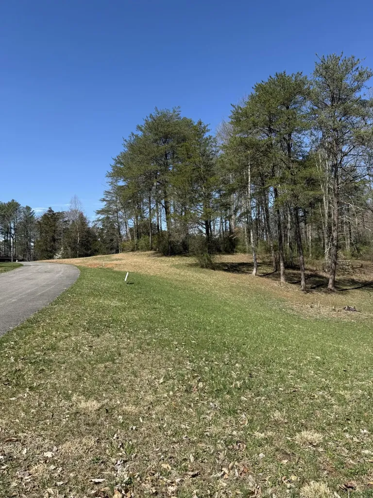 52 Anchor Way Jamestown KY 42629
