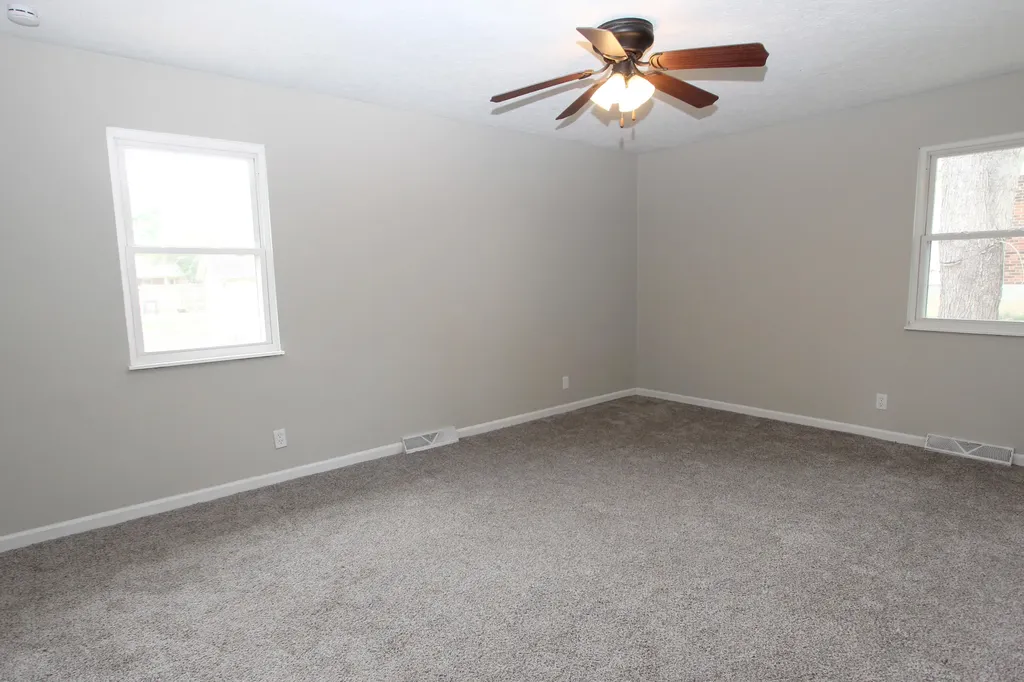 406 Sunset Drive Lawrenceburg KY 40342