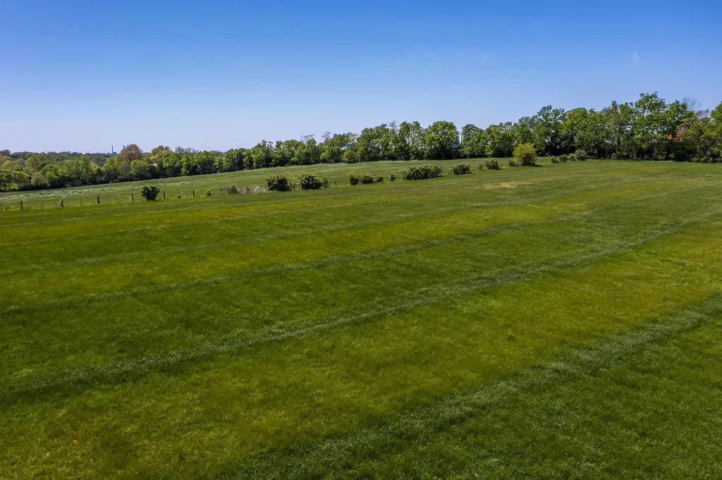 2060 Bethel Road Nicholasville KY 40356