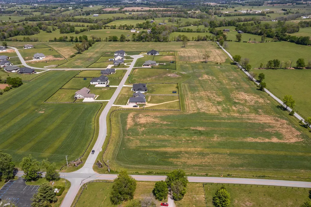 2060 Bethel Road Nicholasville KY 40356