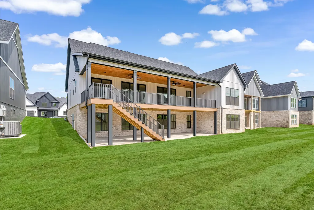 726 Azalea Lane Versailles KY 40383