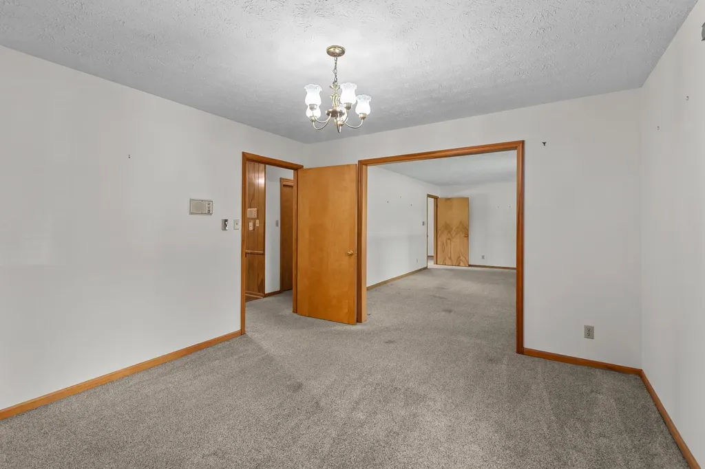 6888 Midway Road Midway KY 40347