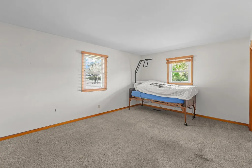 6888 Midway Road Midway KY 40347