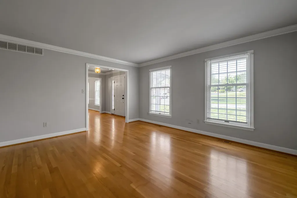 605 Keene-way Drive Nicholasville KY 40356