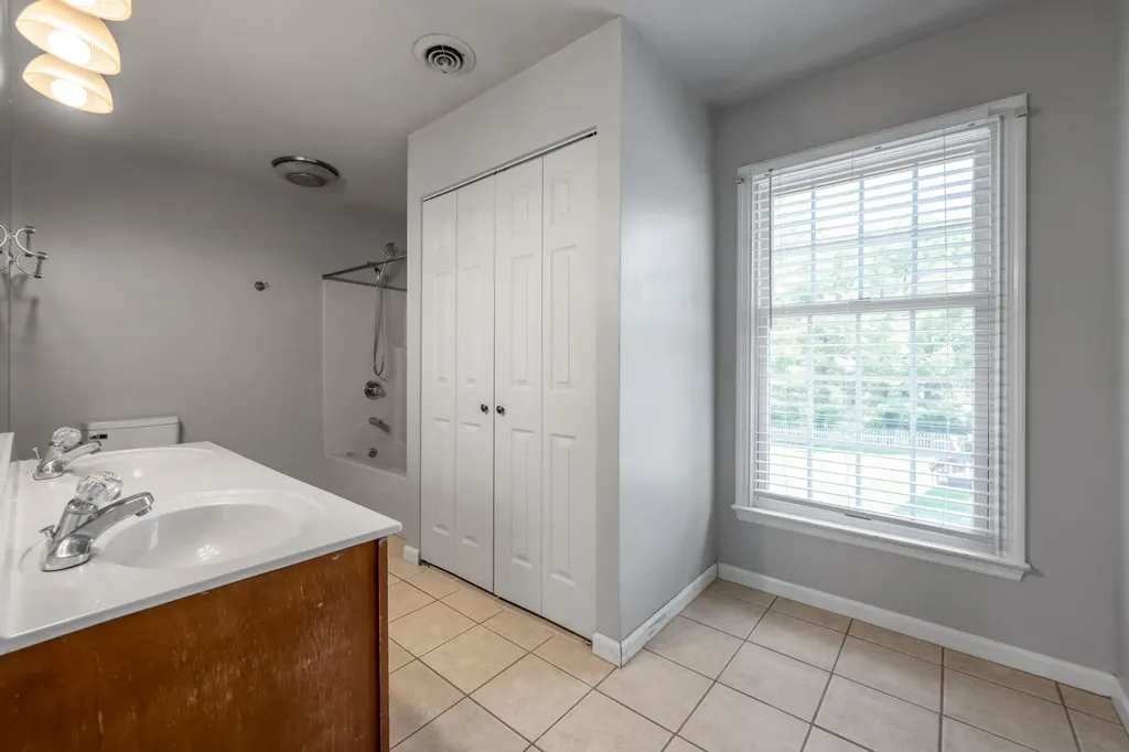 605 Keene-way Drive Nicholasville KY 40356