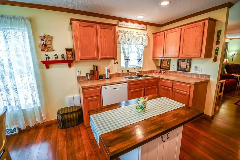 12 Ridgecrest Way Flemingsburg KY 41041