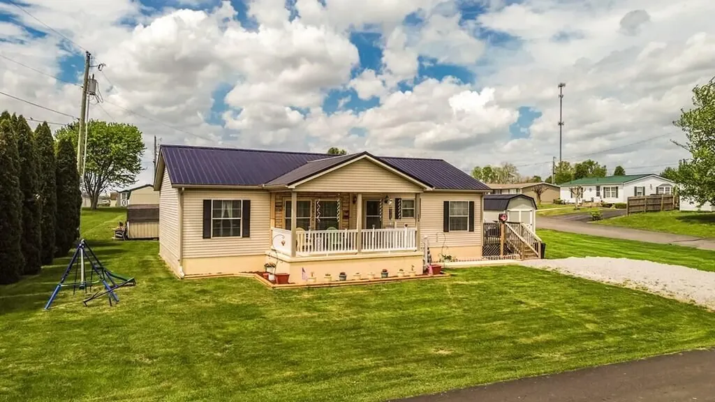 12 Ridgecrest Way Flemingsburg KY 41041