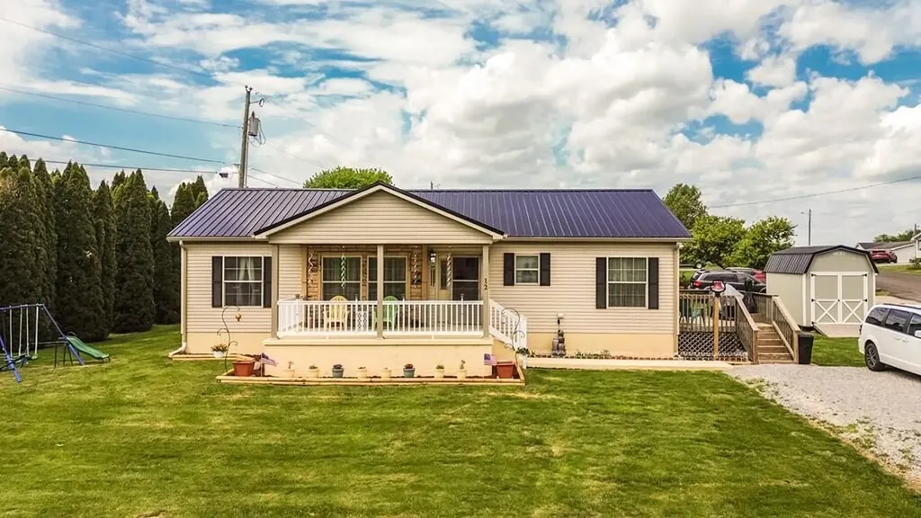 12 Ridgecrest Way Flemingsburg KY 41041