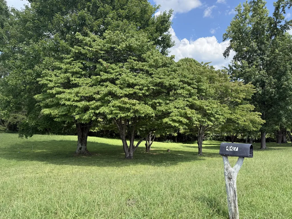 22 & 23 Cherry Loop Jamestown KY 42629